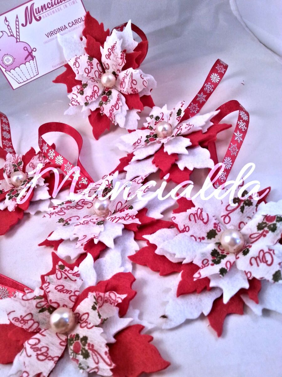 alt="decorazione-handmade-feltro-albero-natale-poinsettia-stella-di-natale"